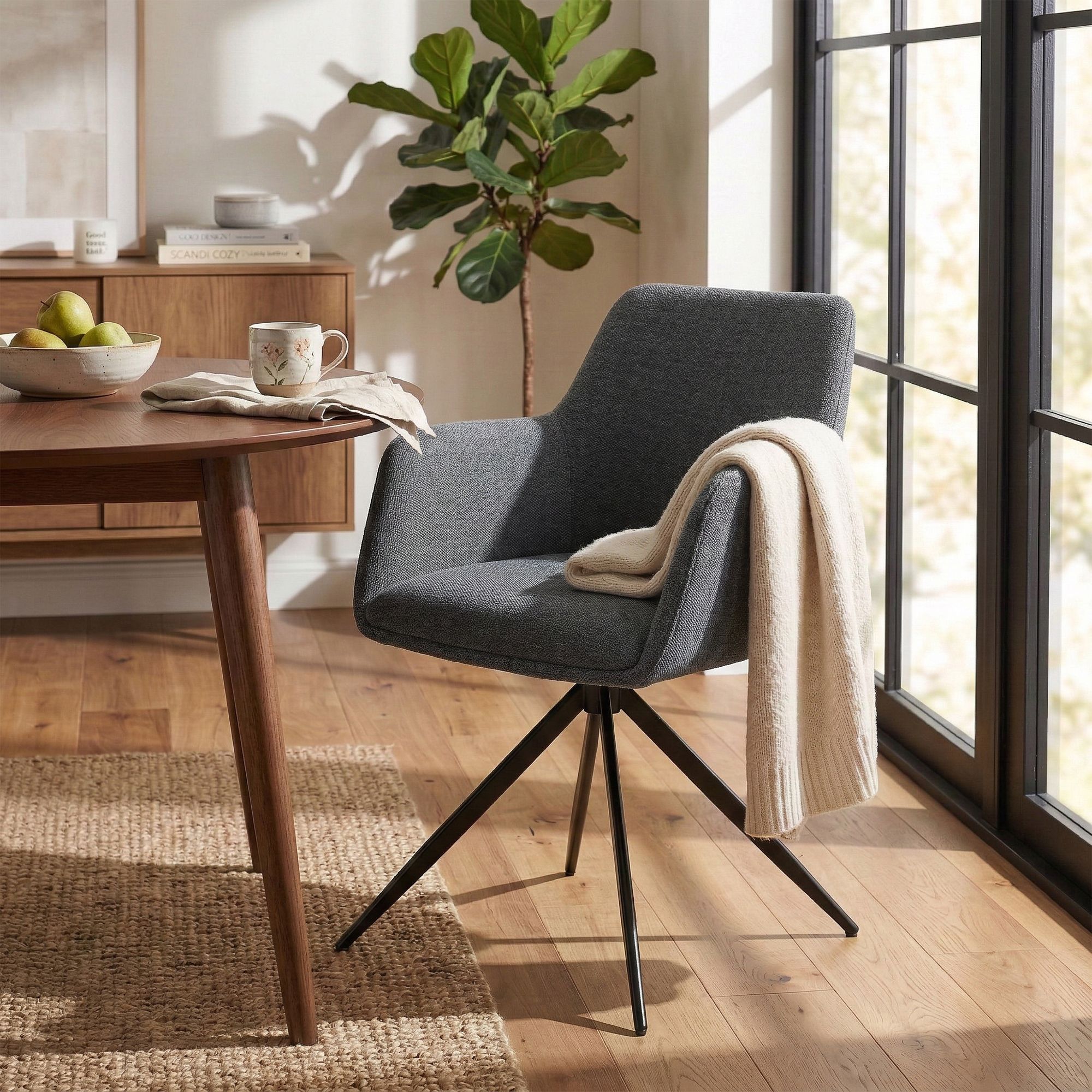 Silla de comedor Olema tapizada en tela