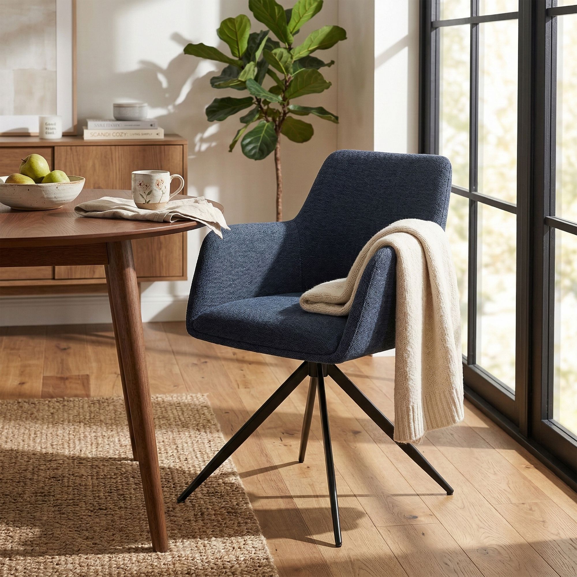 Silla de comedor Olema tapizada en tela