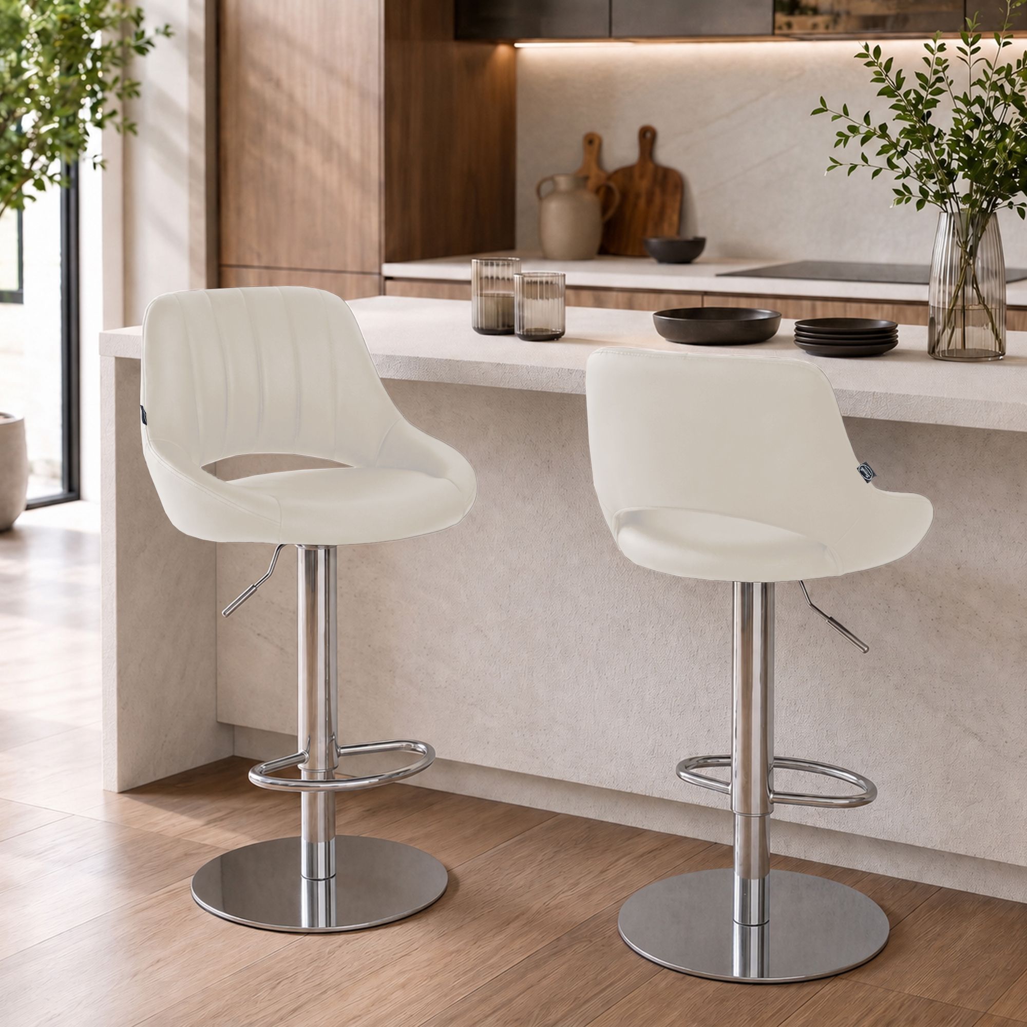Set de 2 taburetes de bar Milet cromados con base extra pesada