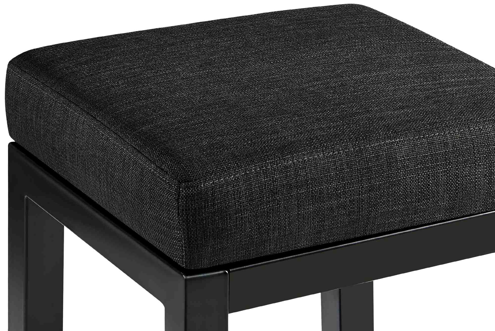 Taburete de bar Taylor Altura del asiento 83 cm Estructura de metal negro