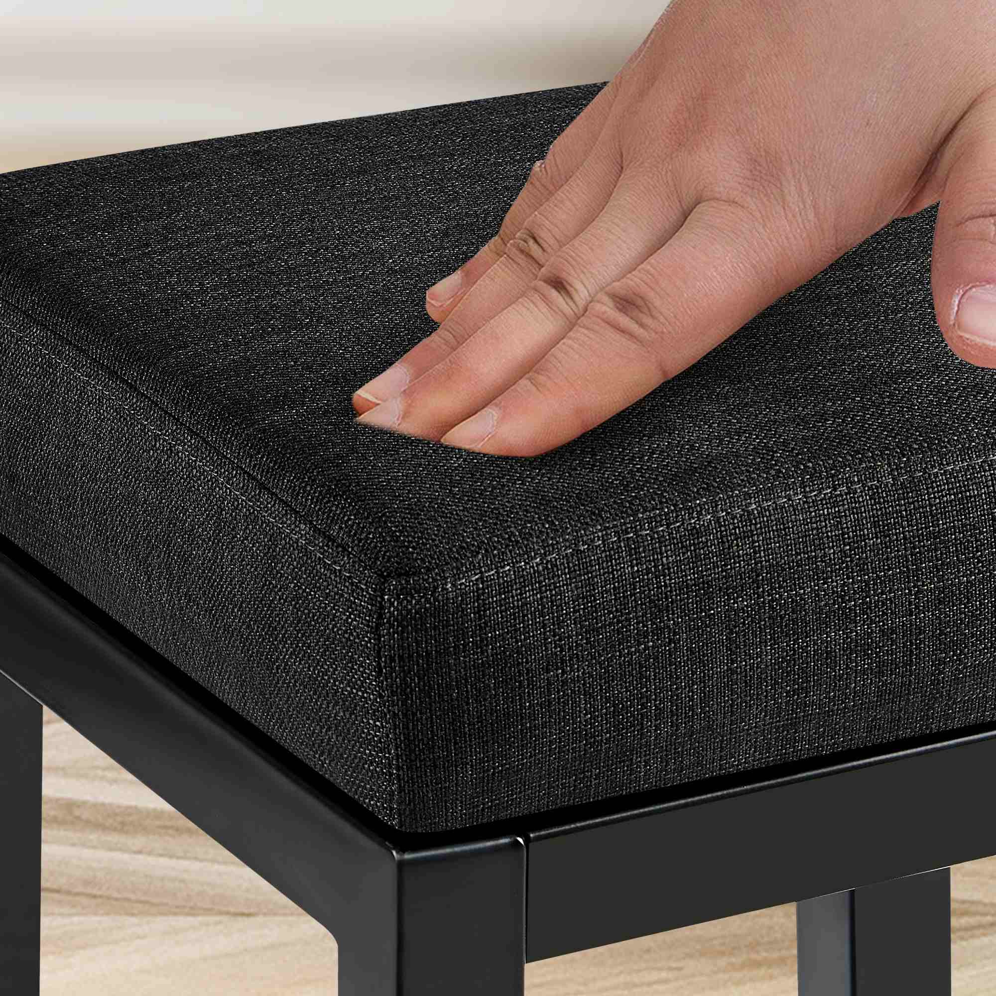Taburete de bar Taylor Altura del asiento 83 cm Estructura de metal negro